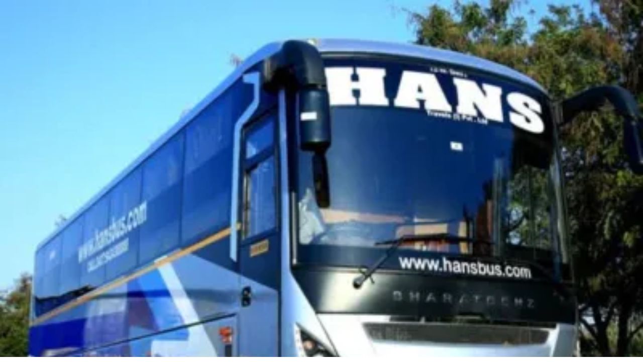 मुंबई से इंदौर लौट रही महिला के साथ बस में हुई शर्मनाक हरकत, Hans Travels की बस में हुई ये घटना