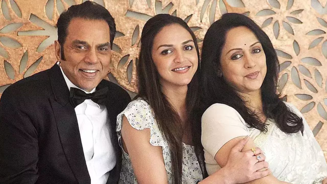 ड्रीम गर्ल का मीडिया चैनल्स पर फूटा गुस्सा बोले धर्मेंद्र अभी ठीक है , झूटी अफवाहे फैलाना बंद करे