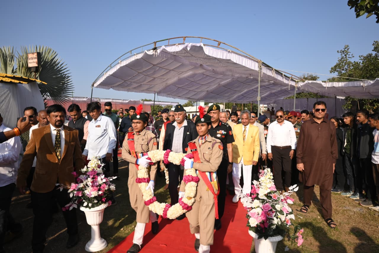 अमर जवान स्मारक इंदौर: अहिंसा पर्वत पर शौर्य, बलिदान और देशभक्ति को समर्पित भव्य स्मारक का लोकार्पण समारोह