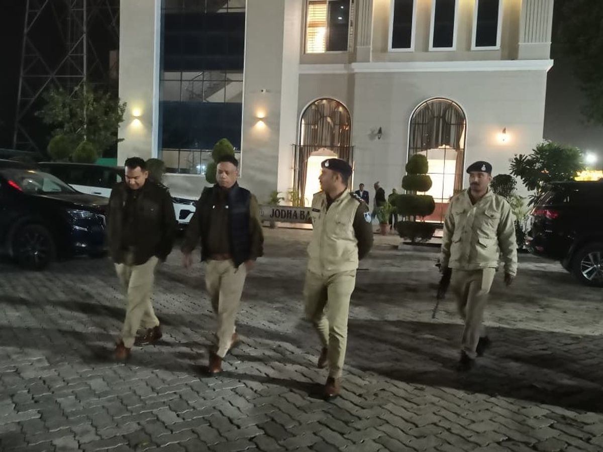 Ratlam News: रतलाम पुलिस एक्शन—60 मैरिज गार्डन को नोटिस, DJ Ban Ratlam के तहत No DJ After 10 PM नियम सख्ती से लागू