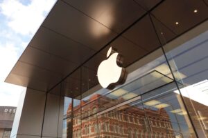 2025 12image 15 01 592335419apple