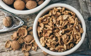 9oust9v walnuts 650x400 23 August 19