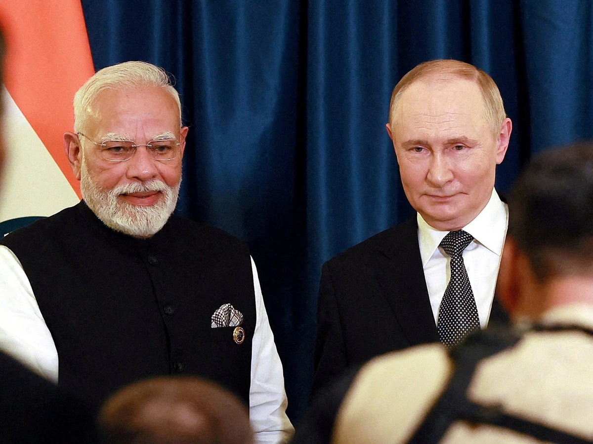 पुतिन- मोदी शिखर सम्मेलन: हैदराबाद हाउस में द्विपक्षीय बैठक, रक्षा और व्यापार पर चर्चा