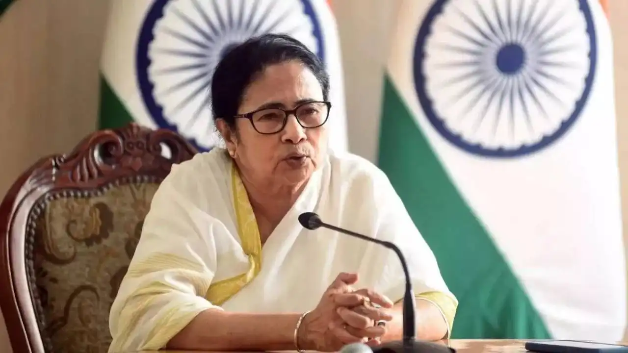 ममता बनर्जी का SIR विरोधी अभियान: मालदा और मुर्शिदाबाद में रैलियां