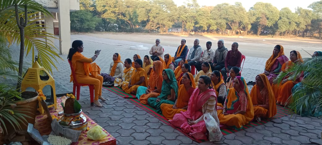 108 कुंडी गायत्री महायज्ञ की तैयारी भारत कॉमर्स विद्यालय नागदा