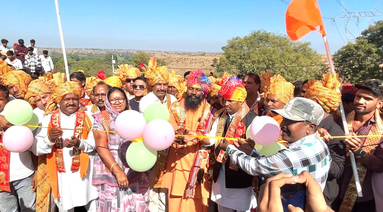 श्री माँ माही माताजी मेला झकनावदा का फीता काटकर शुभारंभ