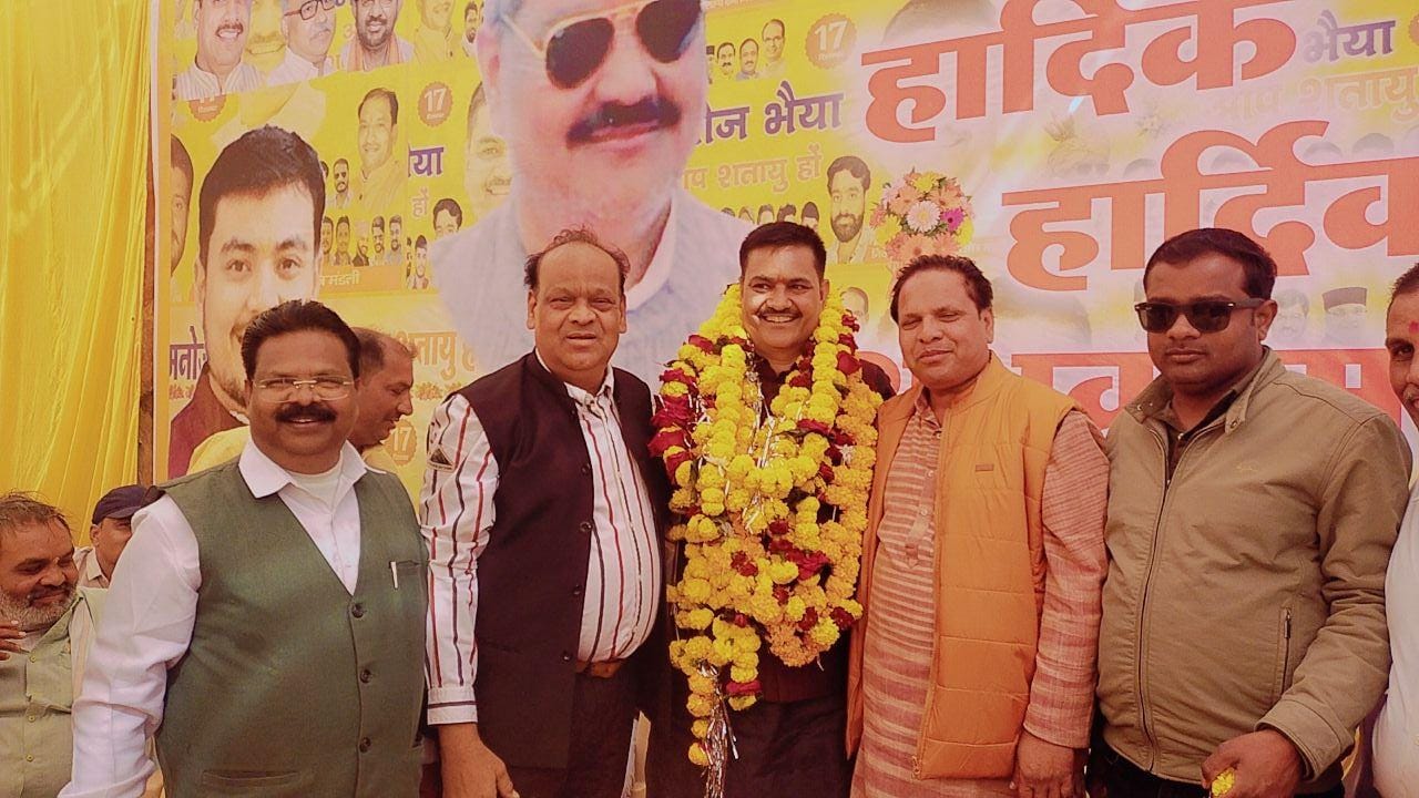 भाजपा के वरिष्ठ नेता मनोज कटारे जन्मदिन पर सिरोंज में सम्मान समारोह
