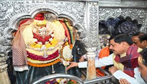 mp-cm-kashi-vishwanath-
