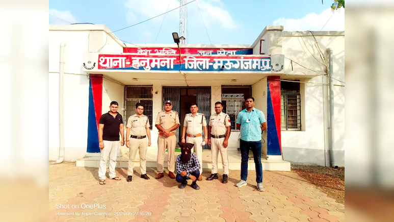 हनुमना में दुष्कर्मी लालू गिरफ्तार: पति को भेजा था अश्लील वीडियो!