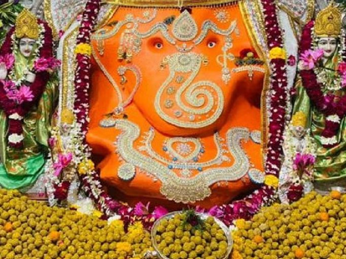Khajrana गणेश मंदिर में सवा लाख लड्डुओं का महाभोग