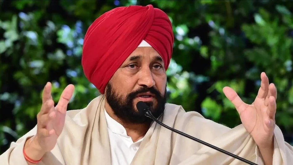 पंजाब कांग्रेस में बढ़ता विवाद