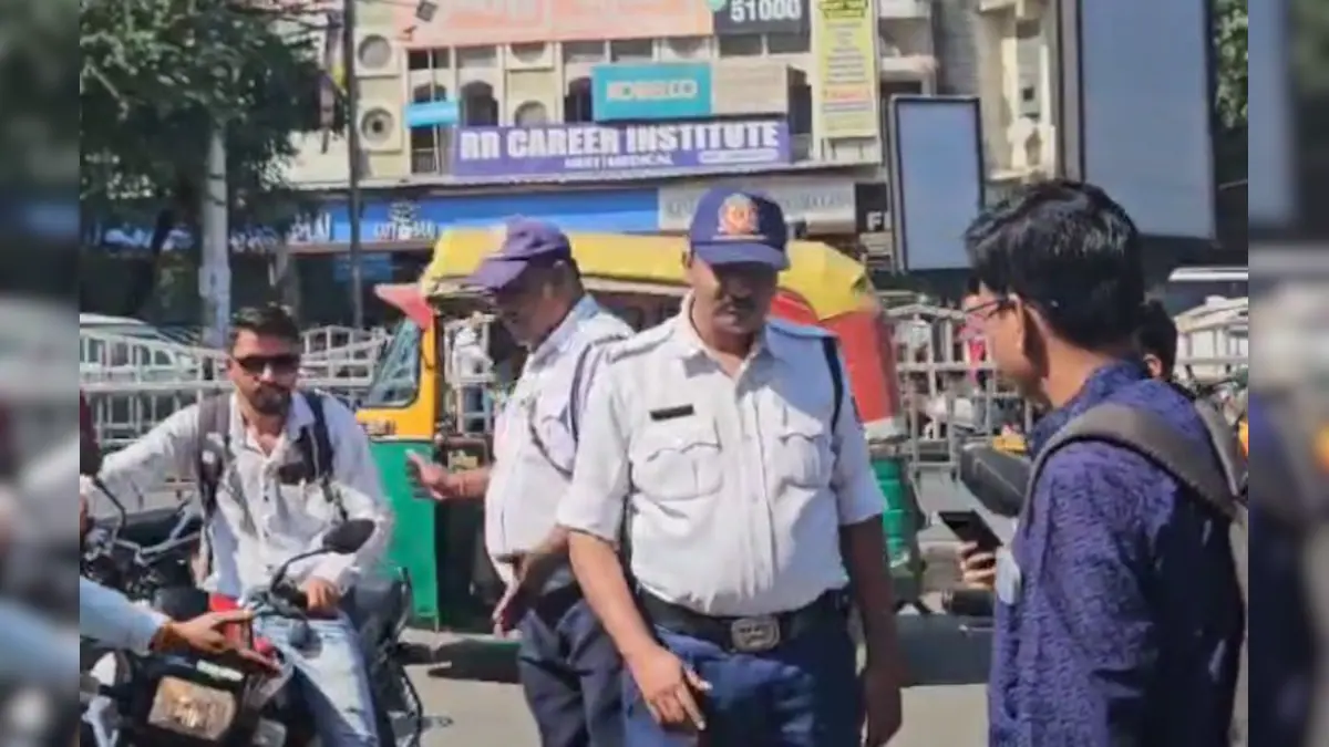 Indore में यातायात पुलिस का कड़ा अभियान: हेलमेट और सीट बेल्ट न लगाने वालों पर सख्त कार्रवाई