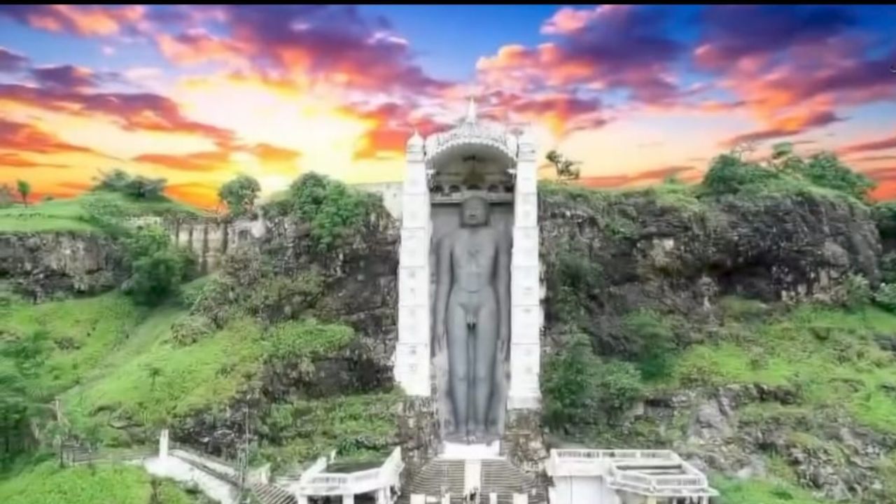 बावनगजा में श्रद्धा का महासंगम: भगवान आदिनाथ का ऐतिहासिक महामस्तकाभिषेक