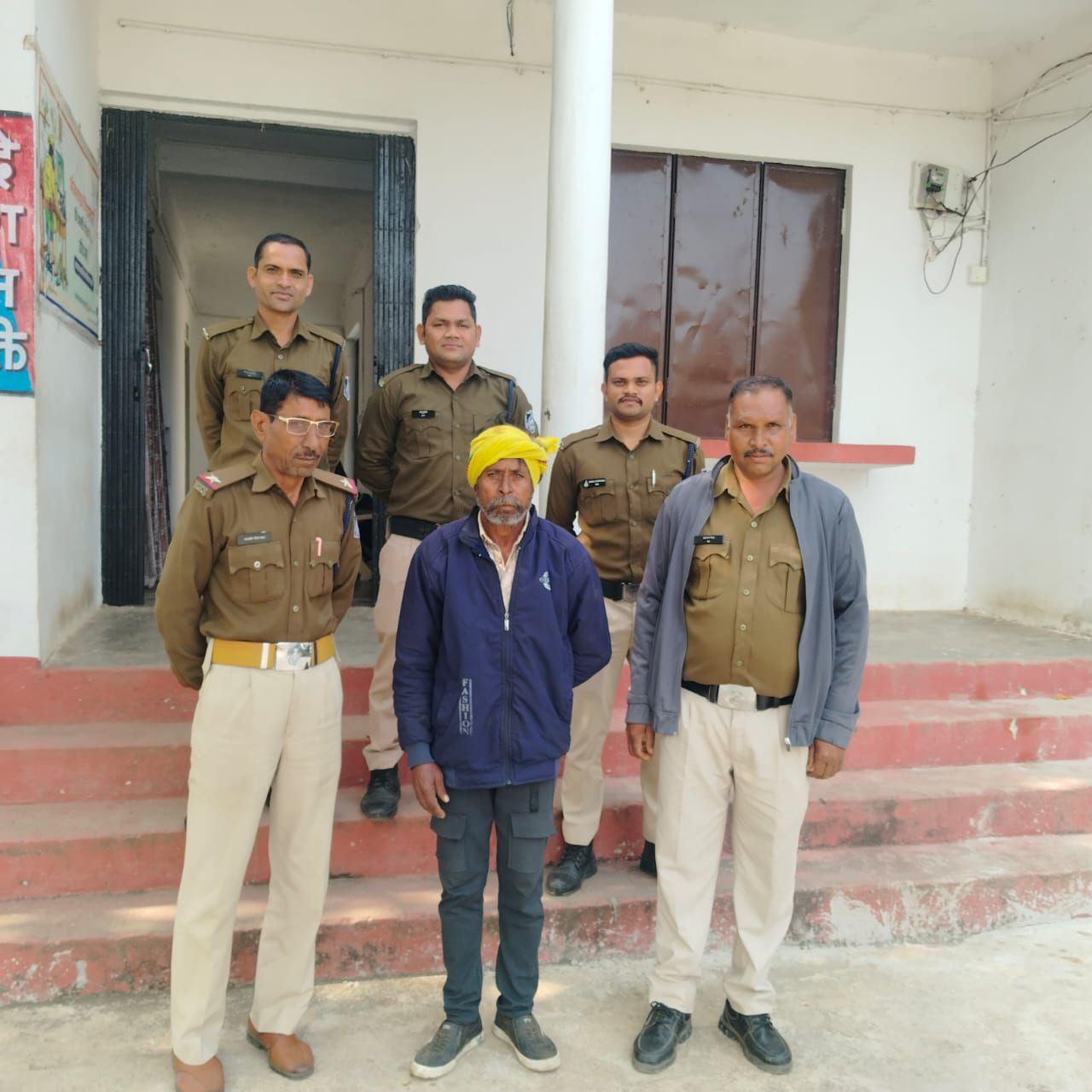 झकनावदा पुलिस इनामी बदमाश गिरफ्तारी: 3 साल से फरार आरोपी दबोचकर पुलिस ने दिखाई जबरदस्त कार्रवाई