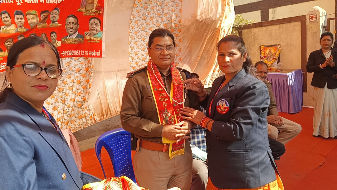 स्वच्छता मित्र सम्मान समारोह जबलपुर: इंसानियत की जीत, सफाई नायकों को मिला गौरवपूर्ण सम्मान
