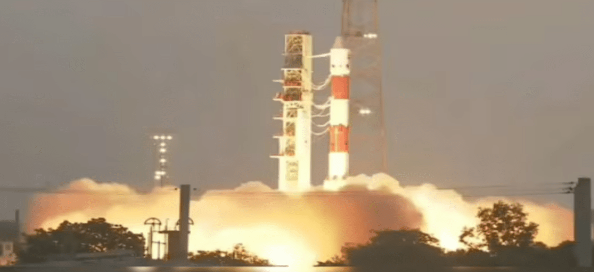 तकनीकी खराबी के कारण लक्ष्य से चूका PSLV-C62 मिशन