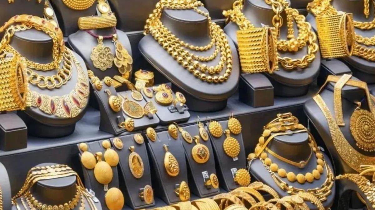 Gold की कीमतों में तेजी, 24 कैरेट सोना 15,775 रुपये प्रति ग्राम पर पहुँचा