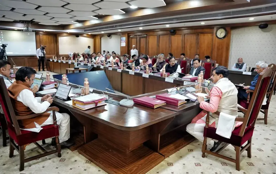 Mohan Cabinet बैठक के बड़े फैसले: किसानों और विस्थापितों को बड़ी राहत