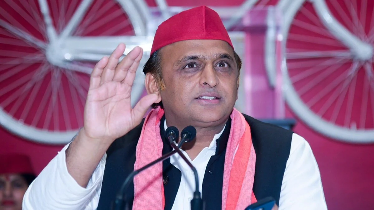 BLO पति से मारपीट मामले में अखिलेश यादव का आरोप: सर्वोच्च न्यायालय तुरंत संज्ञान ले, भाजपा मतदाताओं को दबाव में डाल रही
