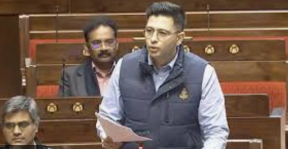 भारत में स्वास्थ्य पर खर्च क्यों कम? Raghav Chadha ने उठाया सवाल, ‘वन नेशन, वन मेडिकल ट्रीटमेंट’ की मांग