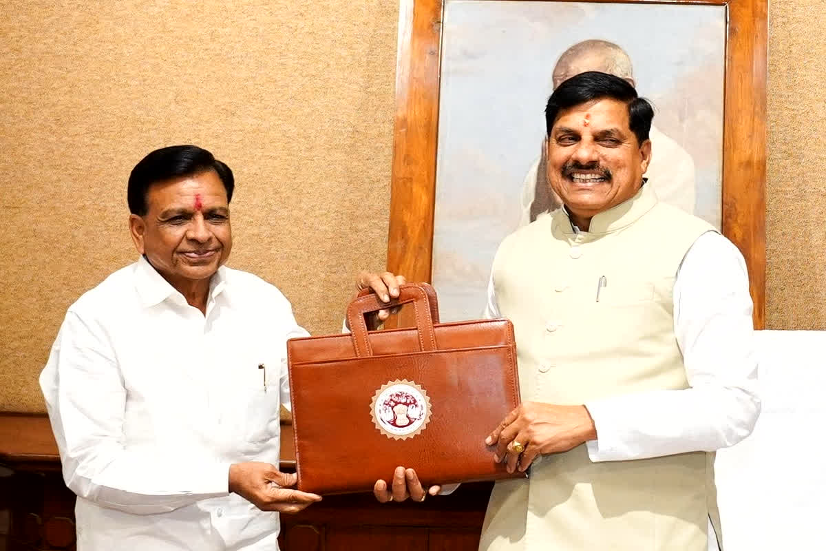 MP Budget 2026: वित्त मंत्री जगदीश देवड़ा ने 22,500 पुलिस पदों पर भर्ती की घोषणा की