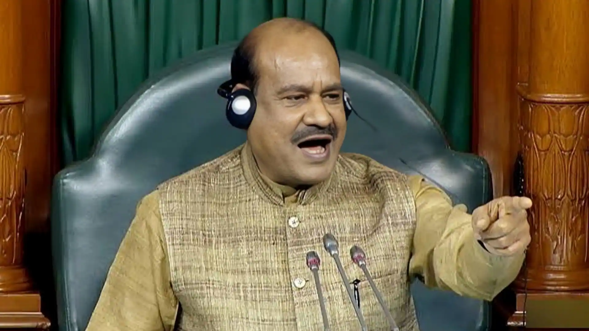 Lok Sabha स्पीकर ओम बिरला के खिलाफ विपक्ष ने सौंपा अविश्वास प्रस्ताव का नोटिस, 118 सांसदों के हैं हस्ताक्षर