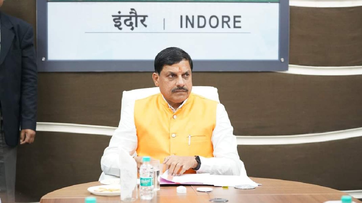 MP News: कारम डैम मामले में सीएम मोहन यादव का एक्शन, 6 अधिकारियों को नोटिस, 2022 में टूटने से सरकार को 100 करोड़ का नुकसान