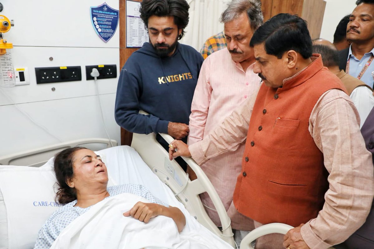इंदौर गांधी भवन झड़प के बाद सख्त एक्शन: CM मोहन यादव का बड़ा संदेश, अस्पताल पहुंचकर घायल कार्यकर्ता से मुलाकात