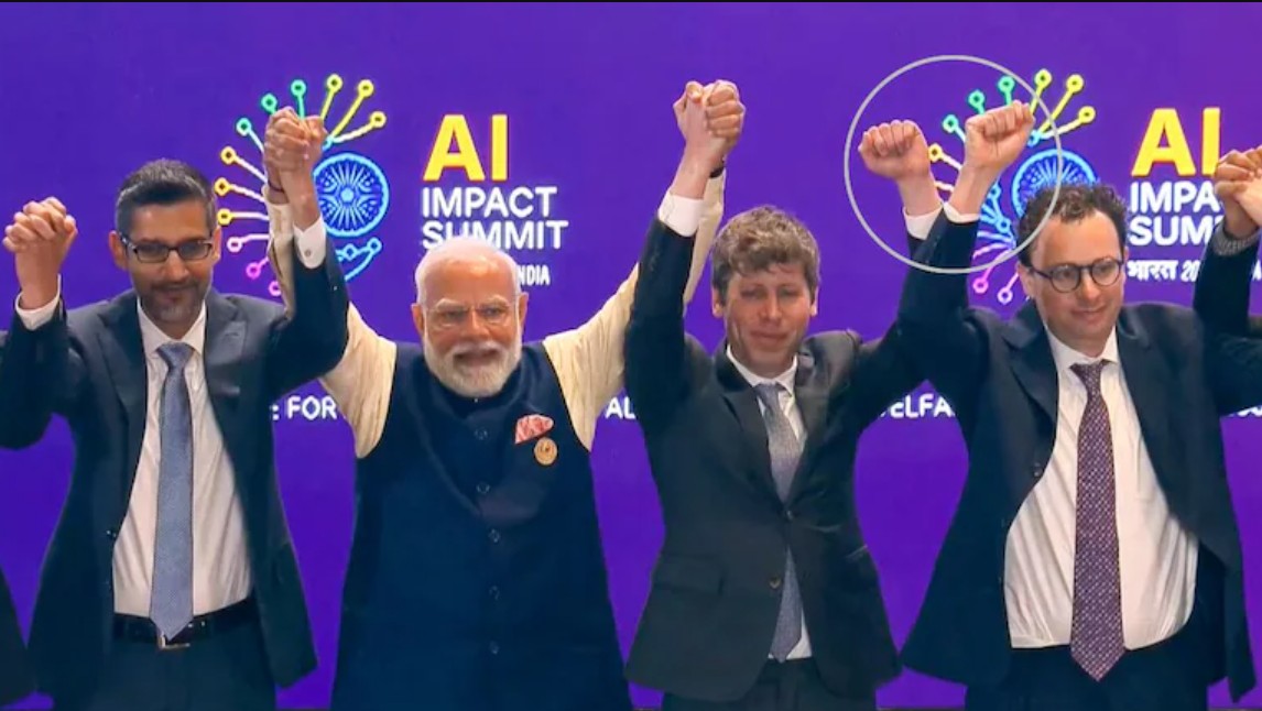 ‘मैं कन्फ्यूज था’: AI समिट में हाथ न मिलाने पर ChatGPT के CEO सैम ऑल्टमैन ने दी सफाई