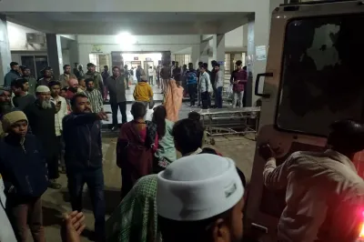 MP Accident: श्रद्धालुओं से भरी ट्रॉली पलटी, गंभीर घायलों को जिला अस्पताल रेफर