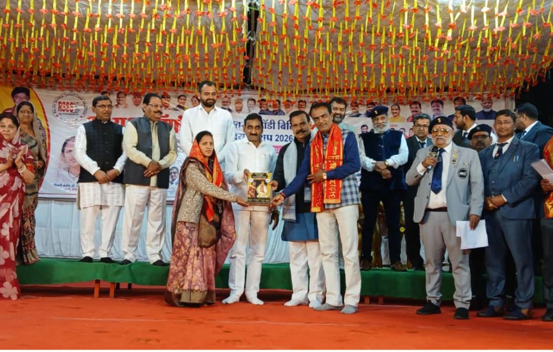 उज्जैन के Kamlesh Changal को Mr. Ujjain Division अध्यक्ष ट्रॉफी का खिताब