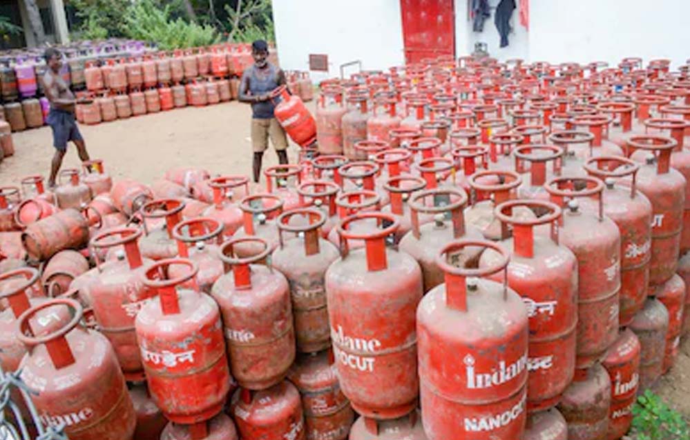 मध्य प्रदेश में LPG संकट: होटल-रेस्टोरेंट प्रभावित, घरेलू सिलेंडर की मांग बढ़ी, सप्लाई बहाल होने का इंतजार जारी