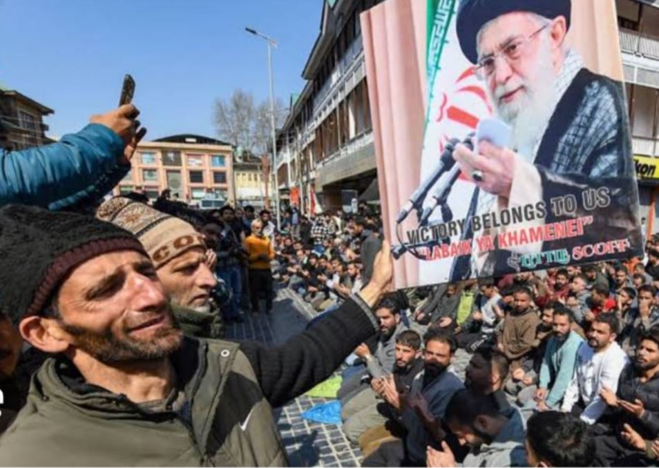 “Kashmir को कहा जाता है मिनी ईरान: शिया संस्कृति, ईरानी परंपरा, शाह ए हमदान की विरासत, फारसी भाषा, इस्पहान होटल, धार्मिक-सांस्कृतिक पहचान”