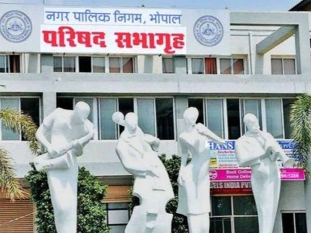 Major Administrative Shuffle in Municipal Corporation: Udit Garg Stripped of Key Responsibilities, New Officers Assigned Important Charges