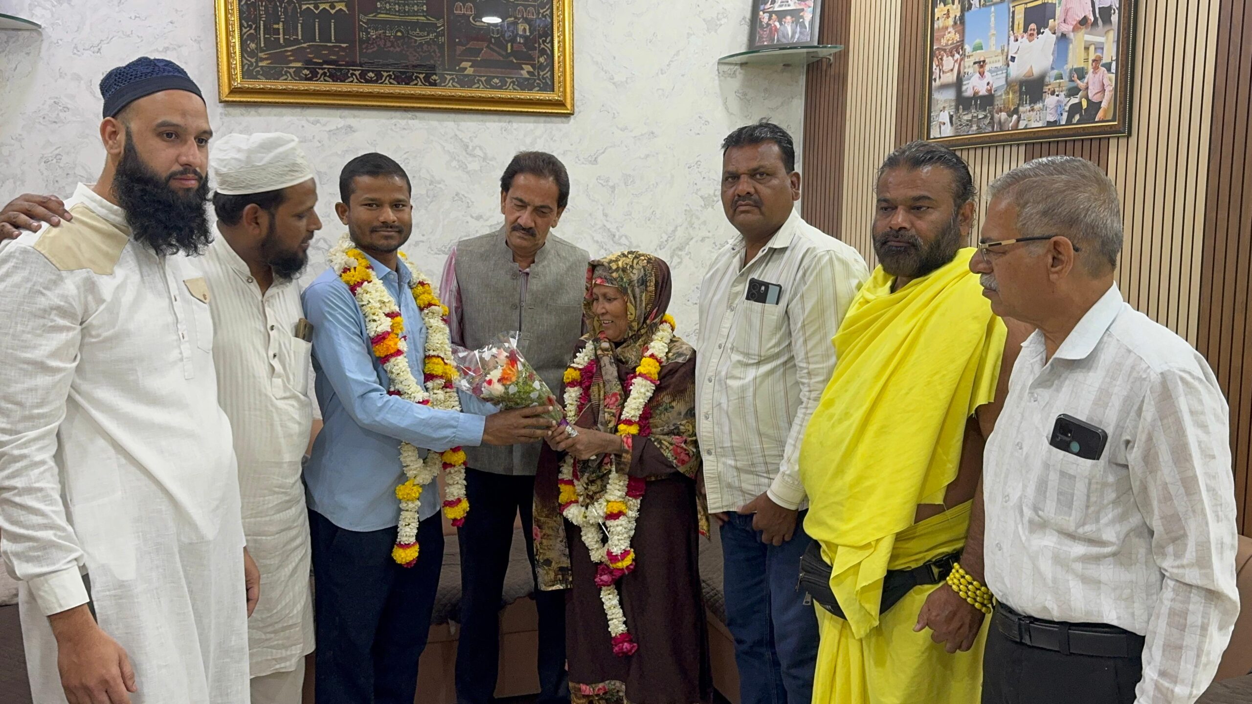 सर्वधर्म संस्था उमराह यात्रा: गरीबों के लिए ऐतिहासिक पहल, 1 प्रेरणादायक कदम जो इंसानियत की सच्ची मिसाल बना
