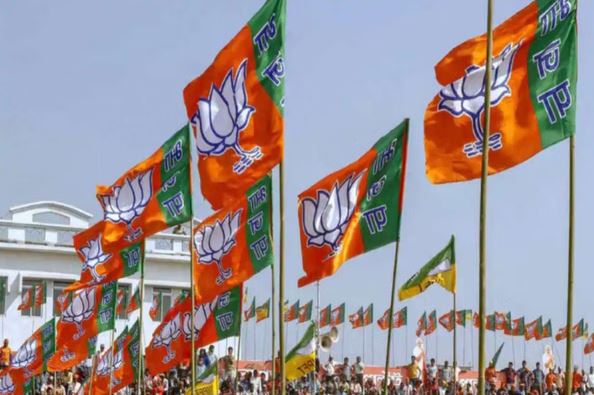 Indore : BJP मंडल प्रशिक्षण वर्ग एक ही स्थान पर, खर्च में मितव्ययिता या कंजूसी?