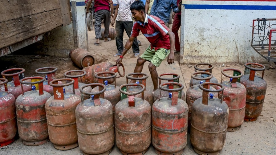 LPG Cylinder Crisis: Middle East Conflict Impacts Gas Supply in India