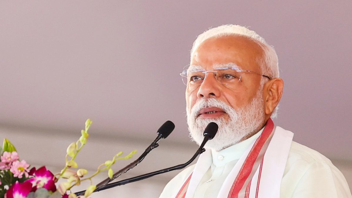 PM Modi ने किया कोटा-बूंदी ग्रीन फील्ड एयरपोर्ट का शिलान्यास, ओम बिरला की तारीफ, क्षेत्र में विकास और कनेक्टिविटी बढ़ेगी