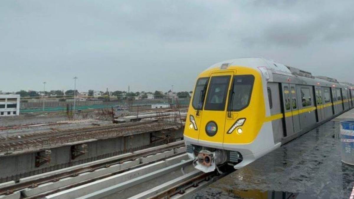 Indore मेट्रो में अब QR कोड टिकट से एंट्री, 16 स्टेशनों पर नई सुविधा तैयार