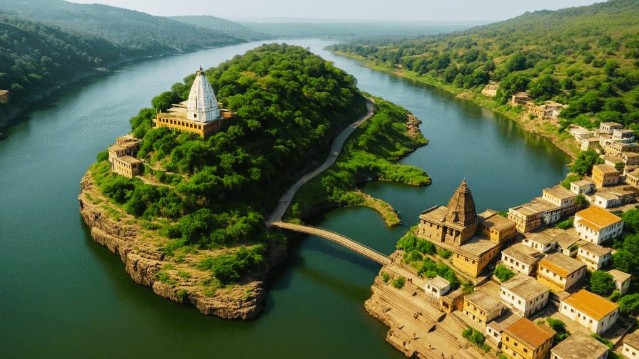 ओंकारेश्वर के मांधाता पर्वत पर Shankaracharya Prakatotsav का शुभारंभ, मुख्यमंत्री मोहन यादव ने वैदिक विधि से किया कार्यक्रम प्रारंभ