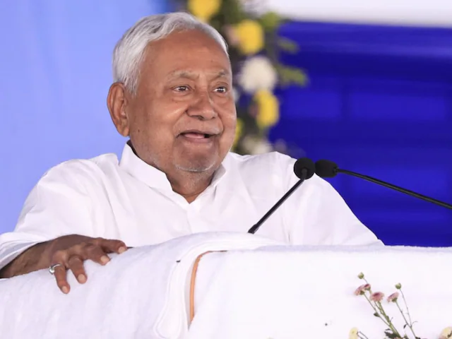 Bihar की राजनीति में बड़ा सियासी मोड़, नीतीश कुमार के इस्तीफे की अटकलें तेज