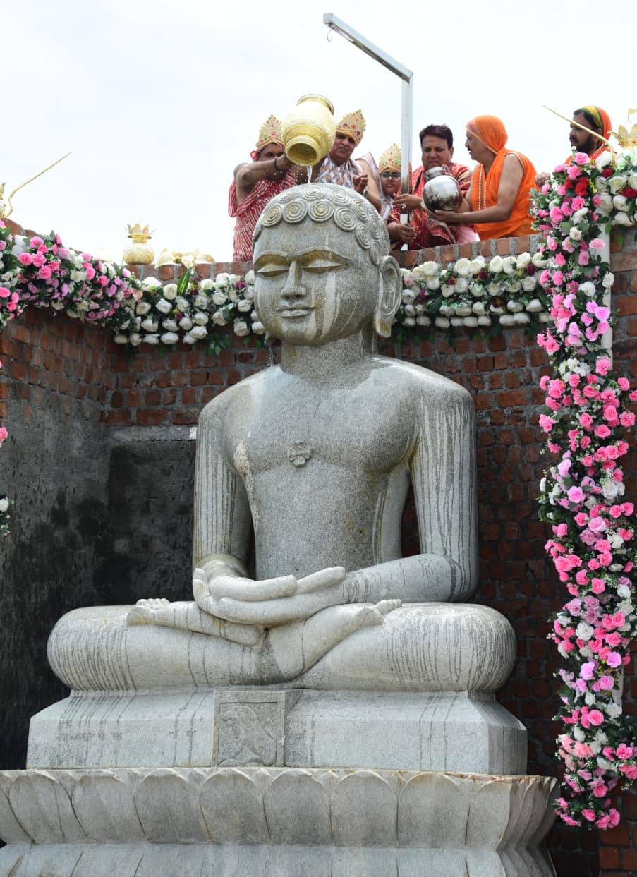 भव्य और दिव्य दर्शनगिरी महामस्तकाभिषेक 2026: अक्षय तृतीया पर ऐतिहासिक आयोजन उज्जैन में संपन्न