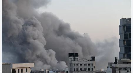 Kuwait की प्रमुख तेल रिफाइनरी पर Iran का हमला, अंतरराष्ट्रीय तेल सप्लाई प्रभावित होने का खतरा