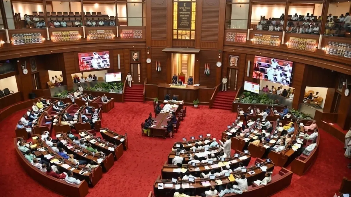 MP में 33% महिला आरक्षण से बदलेगा राजनीतिक गणित, विधानसभा 345 सीटें, लोकसभा 43 सीटें और सत्ता संतुलन नया बनेगा
