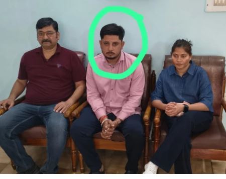 Chhindwara में लोकायुक्त की बड़ी टी-ट्रैप कार्रवाई, 14,000 की रिश्वत लेते PHE कर्मचारी गिरफ्तार, बाबू भी आरोपी, विभाग में हड़कंप