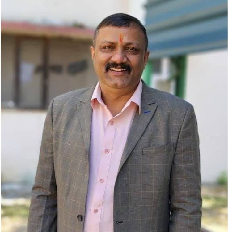 Nagda : डॉ. सुरेंद्र मीणा को काव्य अकादमी पुरस्कार : 3 दशकों की साहित्य साधना को राष्ट्रीय सम्मान