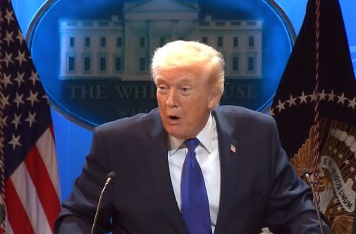 US–EU व्यापार तनाव बढ़ा, ट्रंप के टैरिफ फैसले के बाद यूरोपीय संघ ने कड़ी प्रतिक्रिया दी