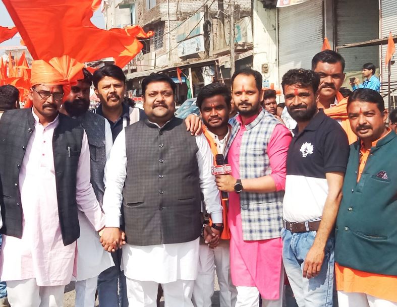Indore बेंच के निर्णय का स्वागत करते हुए लोगों ने वर्षों पुराने भोजशाला विवाद में न्याय मिलने की बात कही।