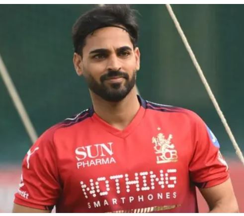 RCB के तेज गेंदबाज Bhuvneshwar Kumar ने कहा—अब टीम की सफलता व्यक्तिगत उपलब्धियों से ज्यादा महत्वपूर्ण