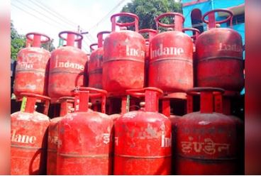 LPG Subsidy New Rules: सरकार ने शुरू की सख्ती, 7 दिन में जवाब नहीं दिया तो बंद हो सकती है गैस सब्सिडी